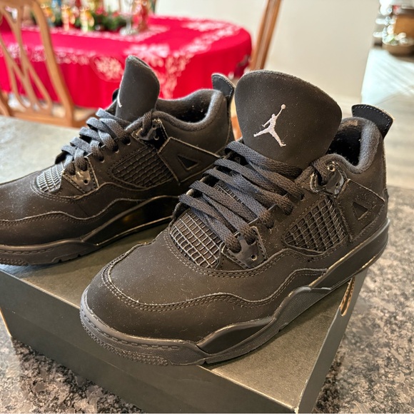 Jordan Men's Black Sneakers - Picture 1 of 6